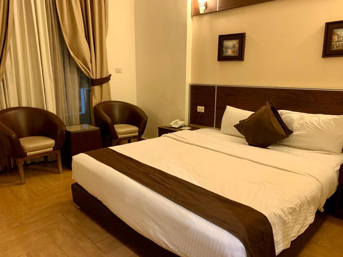 Ream Hotel עמאן מראה חיצוני תמונה