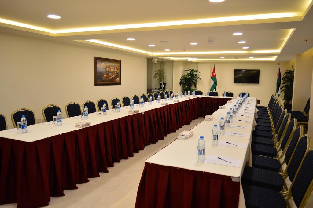 Ream Hotel עמאן מראה חיצוני תמונה