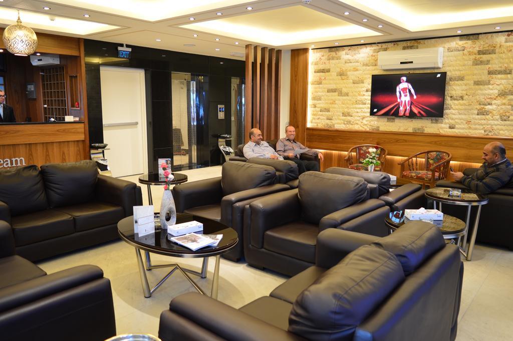 Ream Hotel עמאן מראה חיצוני תמונה