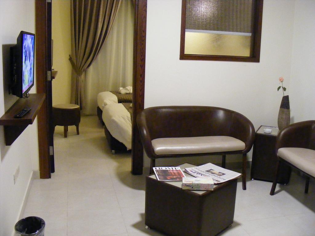 Ream Hotel עמאן מראה חיצוני תמונה